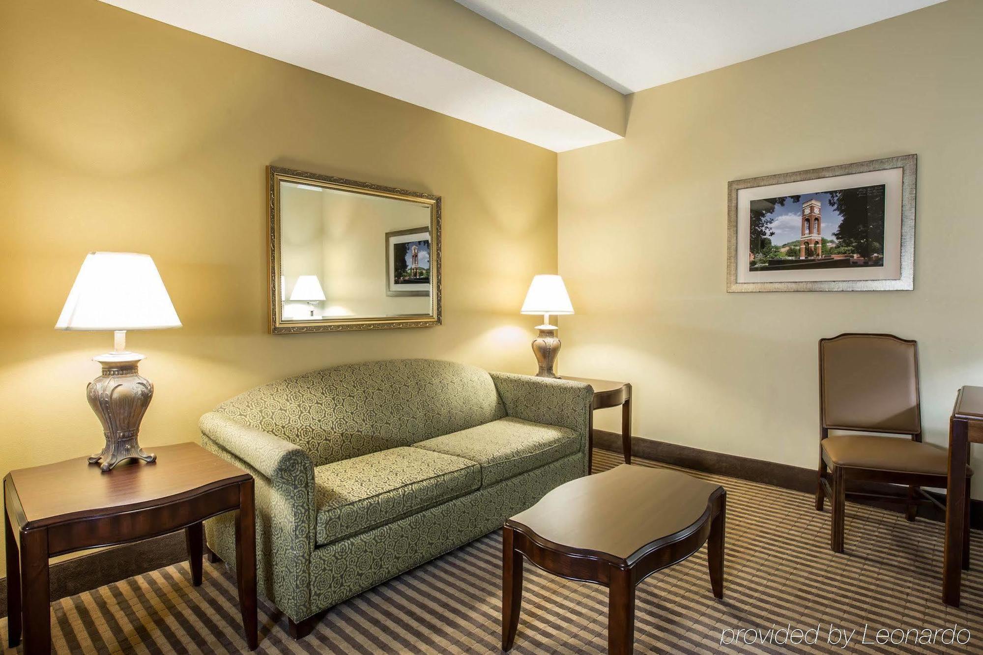 Comfort Suites Johnson City Near University Esterno foto