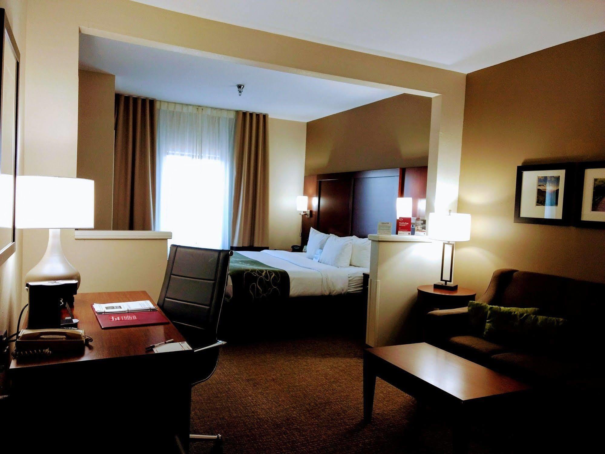 Comfort Suites Johnson City Near University Esterno foto